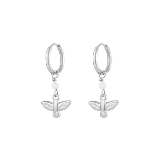 Yehwang | Oorbellen Noud met witte parel en zilveren vogeltje van zilver stainless steel | Conceptstore Sisalla